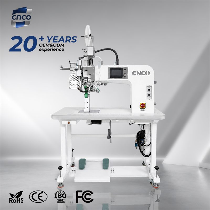Hot Style 3.6KW Industrial Hot Air Seam Sealing Machine Dual Foot Pedal 1-23m/min Fast Sealing Waterproof Garment Machine CN-818
